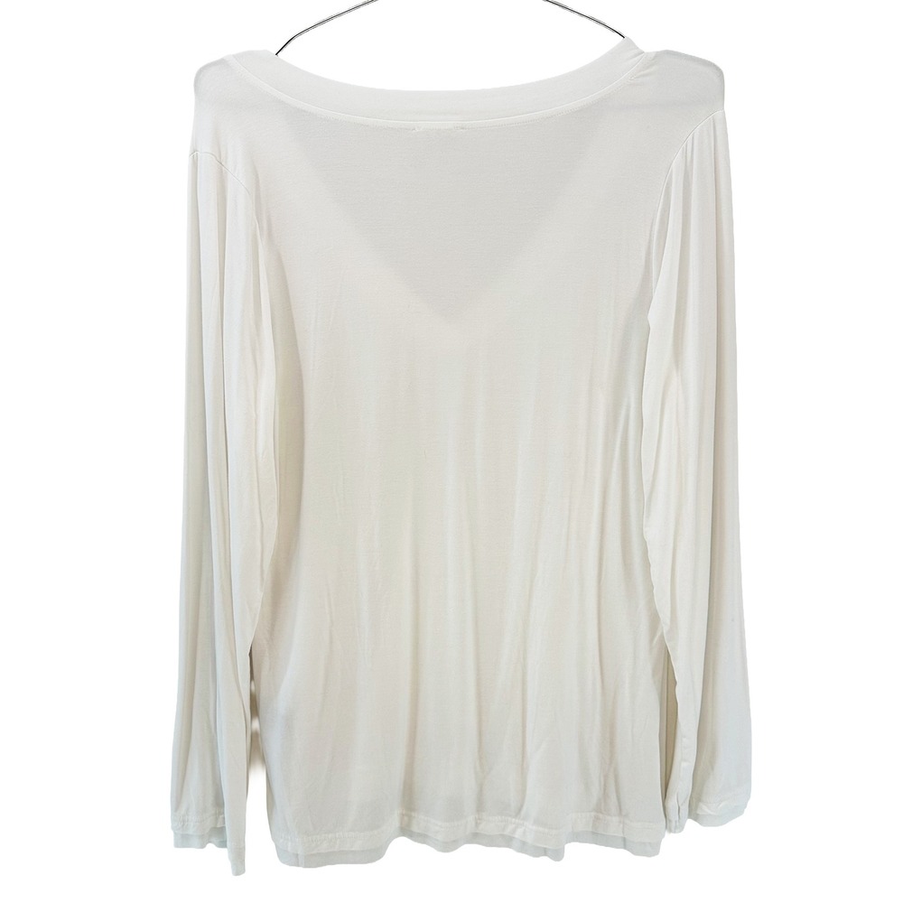 POL Minimalist Long Sleeve V-neck T-shirt • Small • white • casual basic layers - Picture 4 of 8